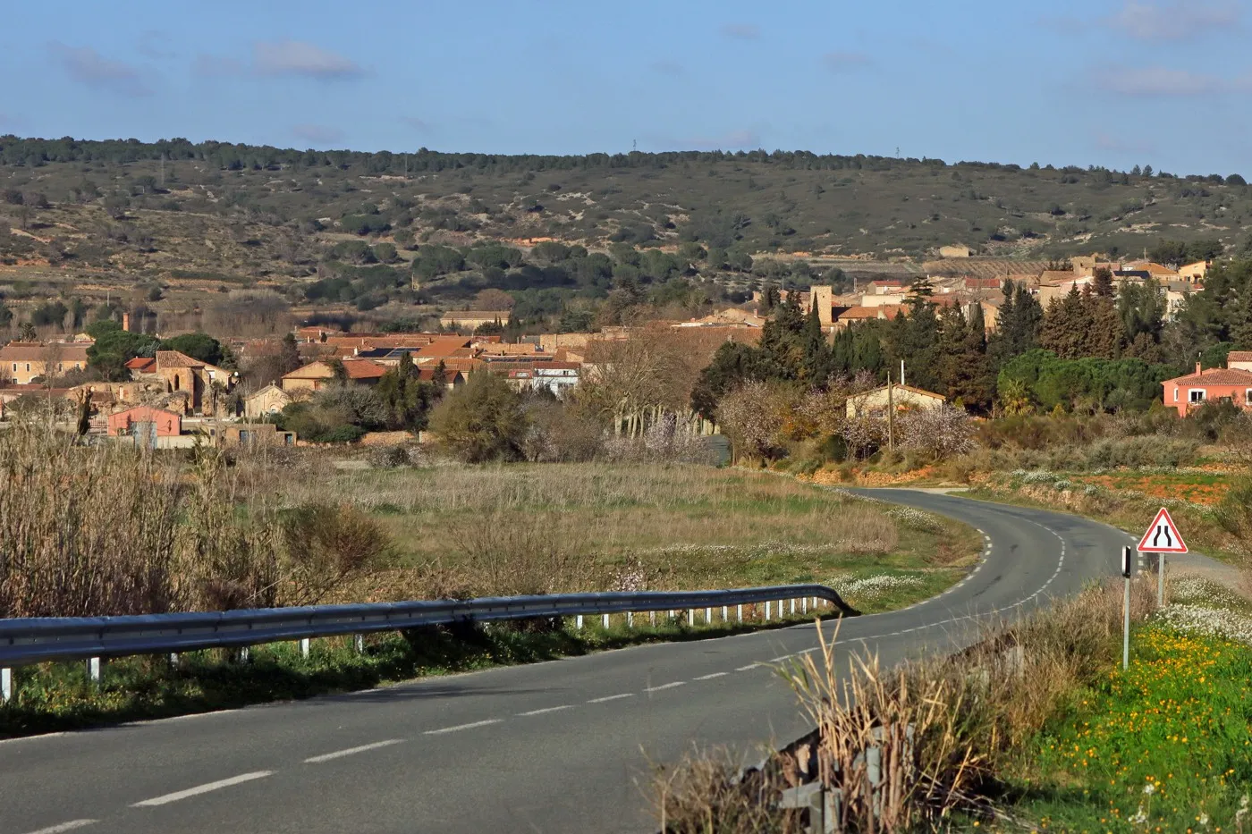 Le village de Bizanet dans les Corbières