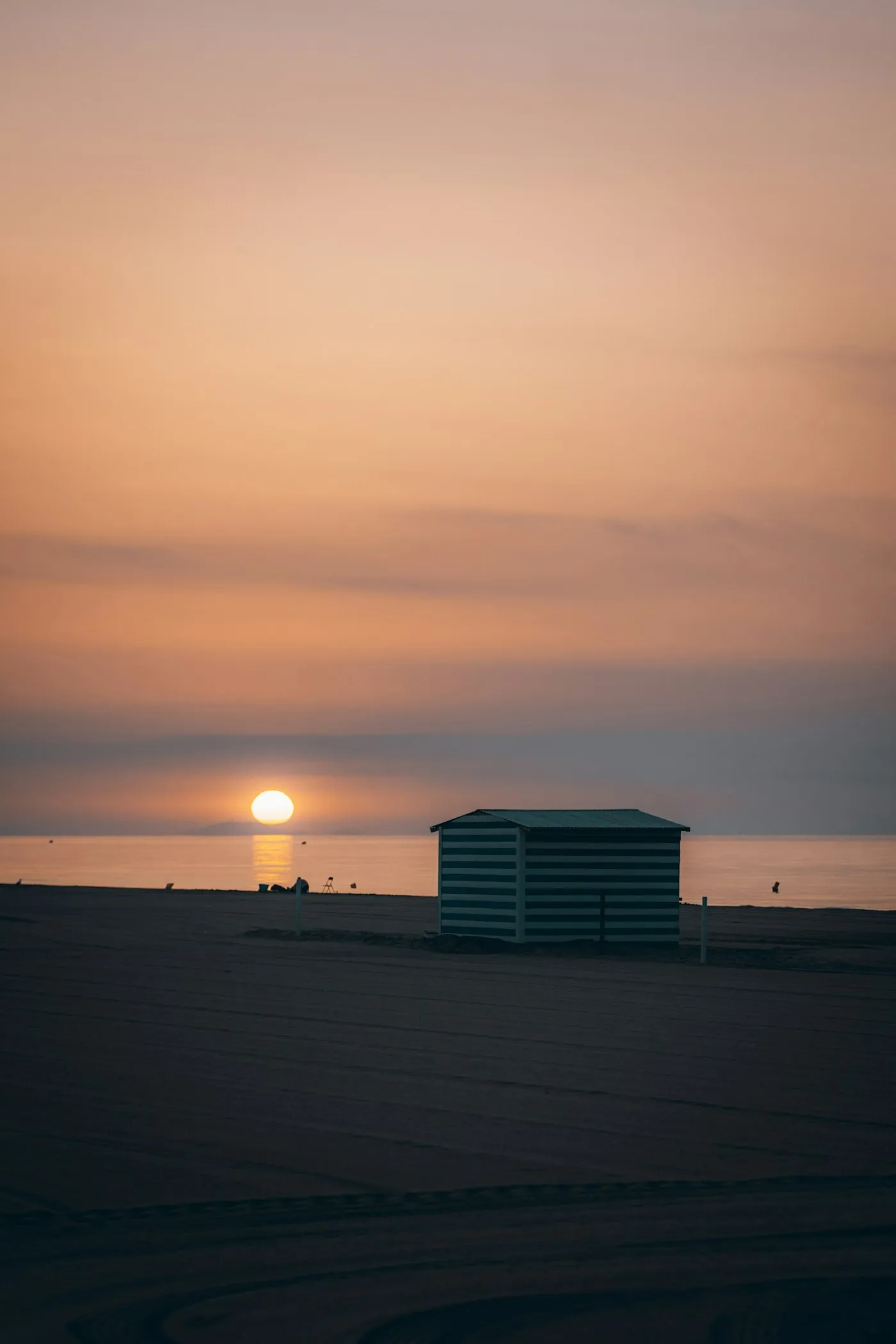 Coucher de soleil sur la plage de Narbonne-Plage